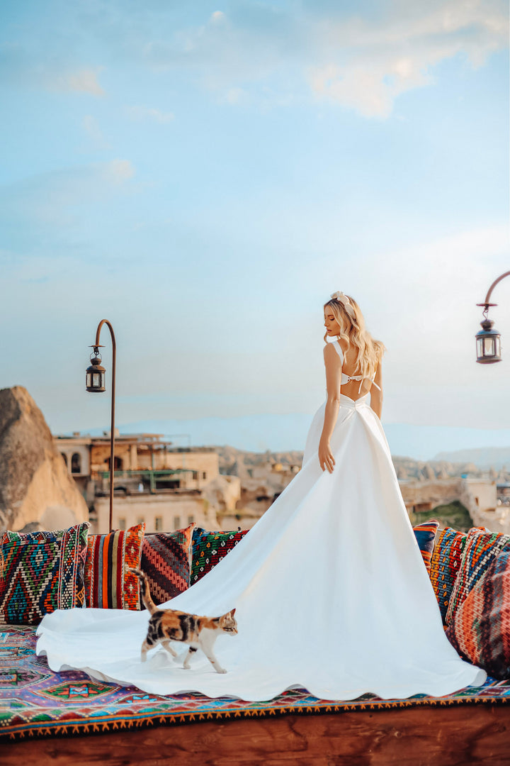 Rochie de mireasa cu trena Mia