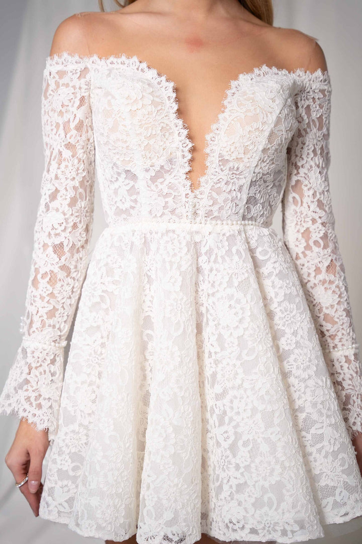 Rochie cu dantela Suri