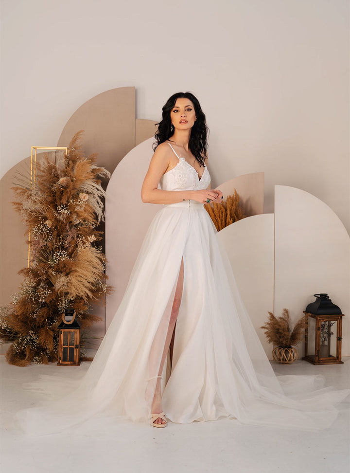 Nicola wedding dress