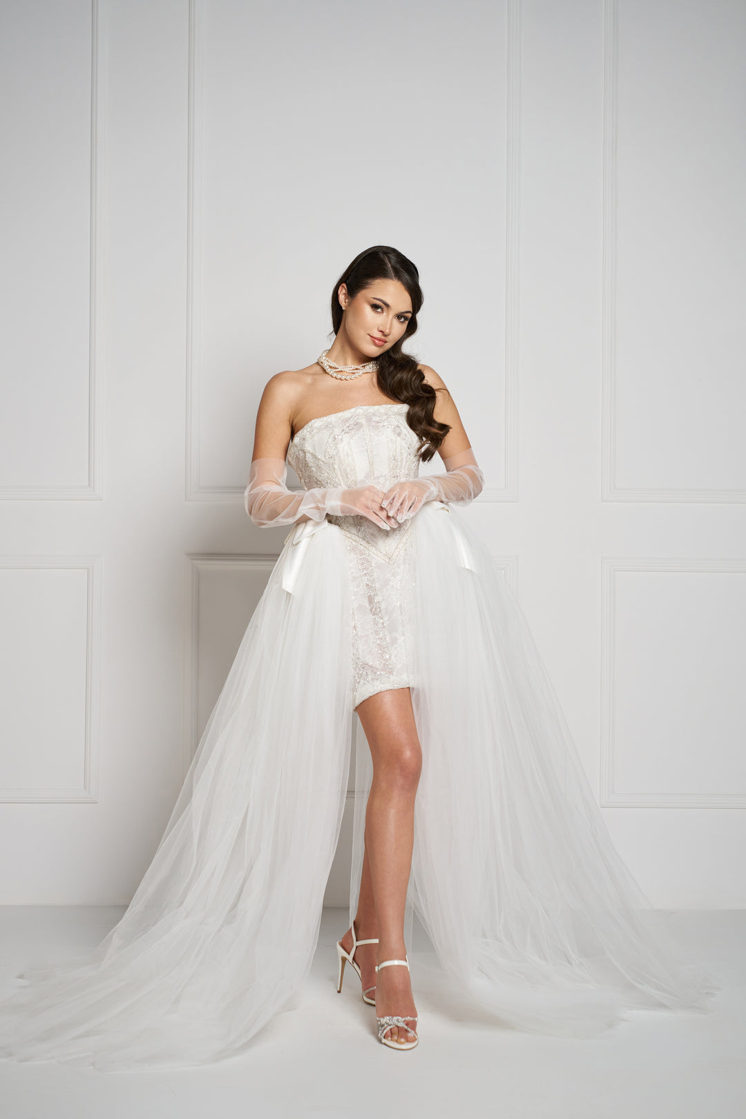 Rochie scurta din broderie si tulle Serenis