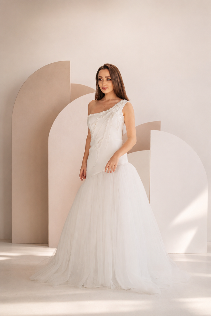 Aina mermaid wedding dress