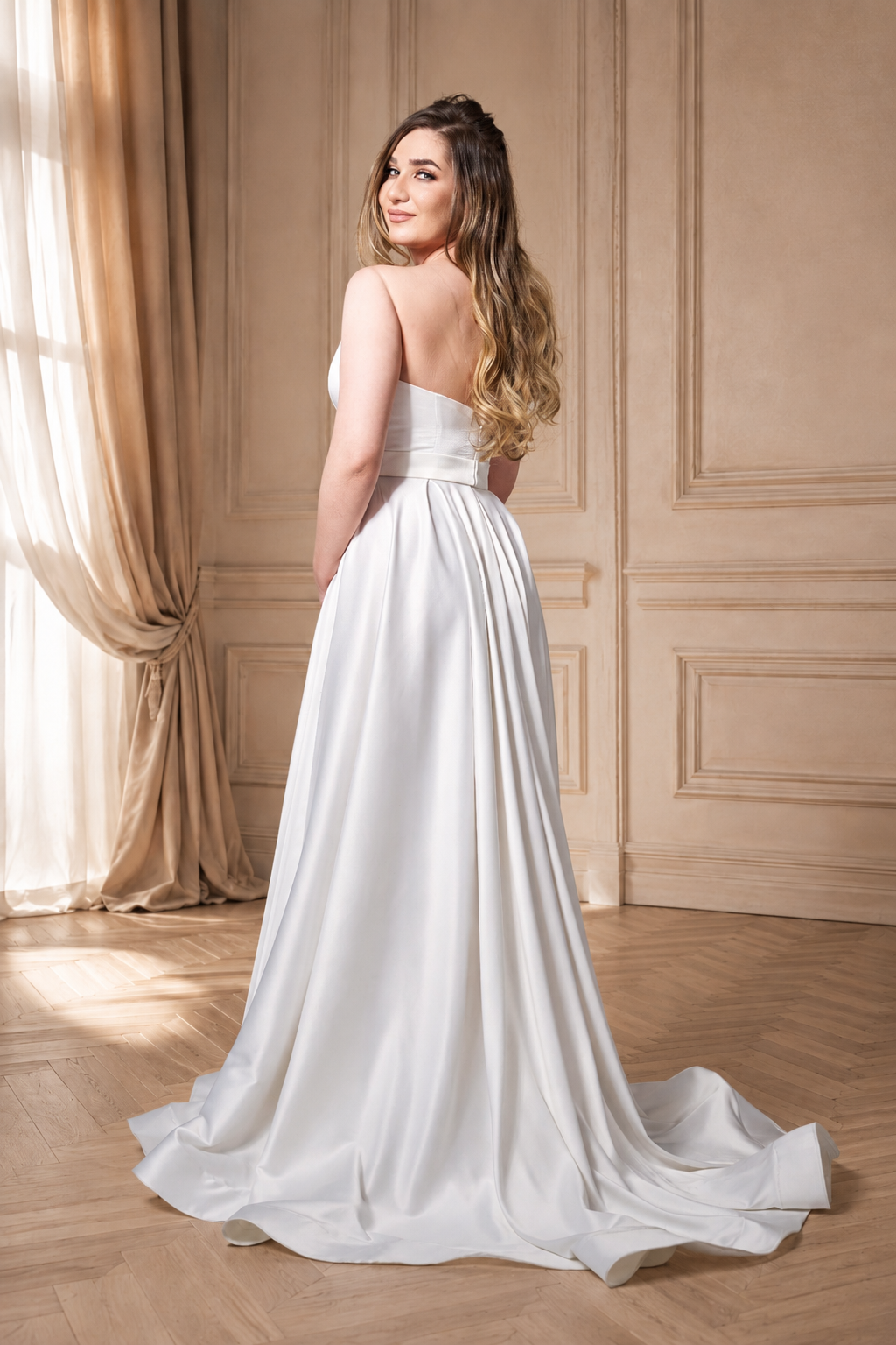 Rochie de mireasa Eva